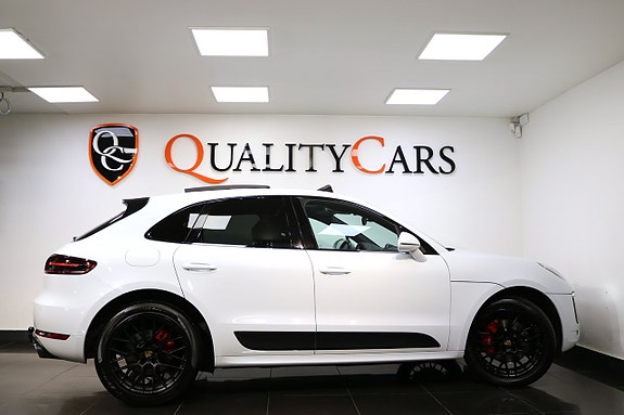 Porsche Macan GTS 4 of 27
