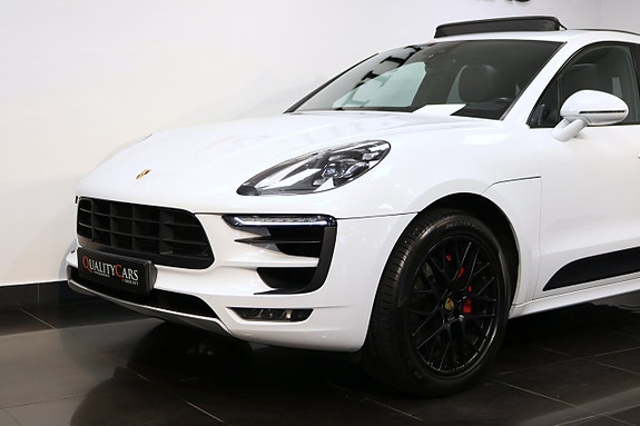 Porsche Macan GTS 22 of 27