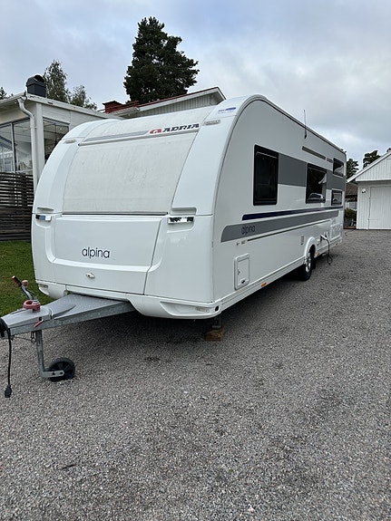 Adria Alpina 663 PT barnkammare 6 of 8