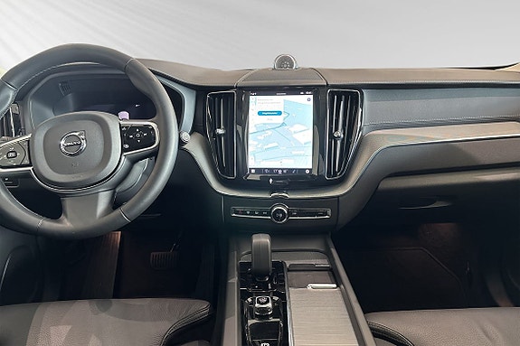 Volvo XC60 9 of 26