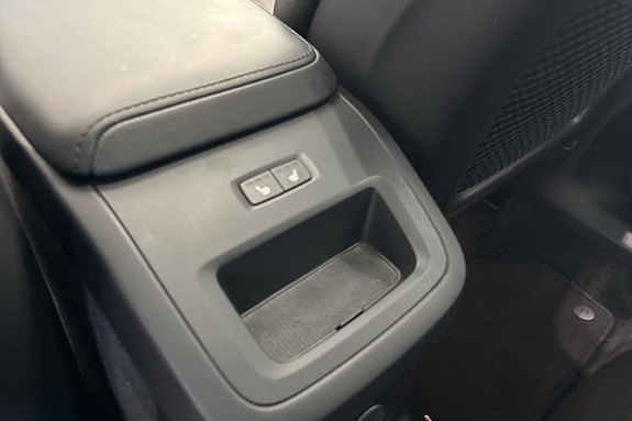 Volvo XC60 21 of 26