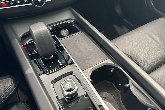 Volvo XC60 22 of 26