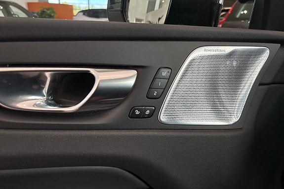 Volvo XC60 25 of 26