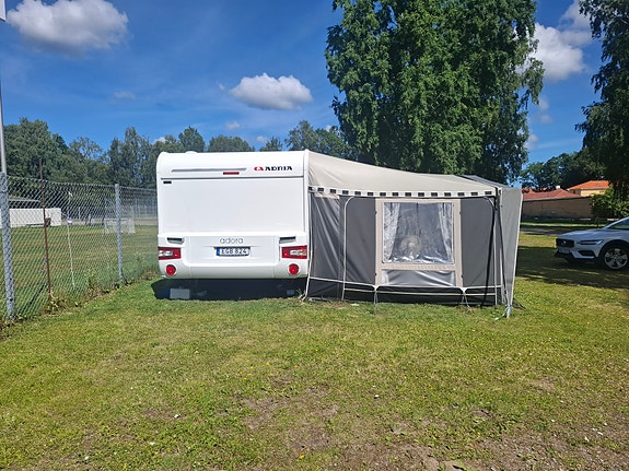 Adria Adora HT613 3 of 24