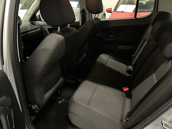 Skoda Fabia 10 of 13