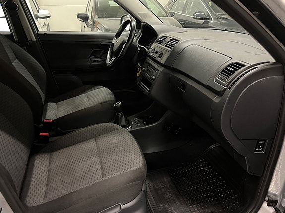 Skoda Fabia 8 of 13