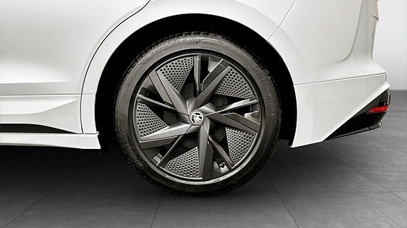 Skoda Enyaq RS 6 of 19