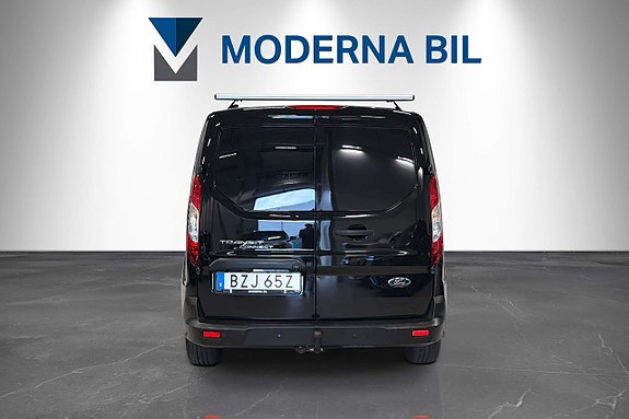 Ford Transit Connect 4 of 18