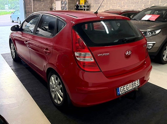 Hyundai i30 4 of 18