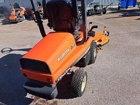 Kubota F 1900 D3 4 of 9