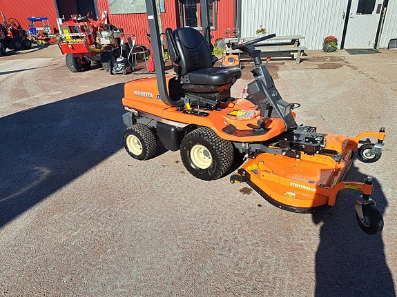Kubota F 1900 D3 2 of 9