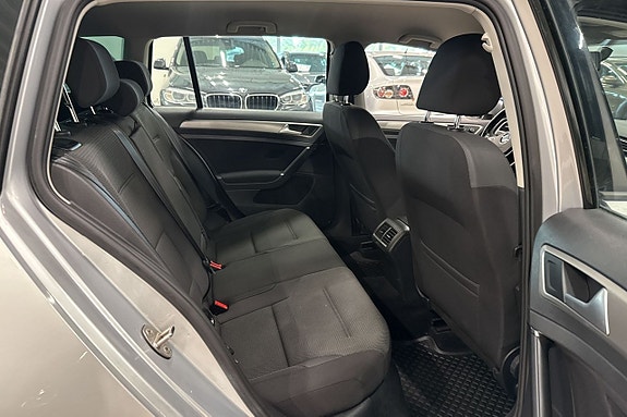 Volkswagen Golf I 19 of 23