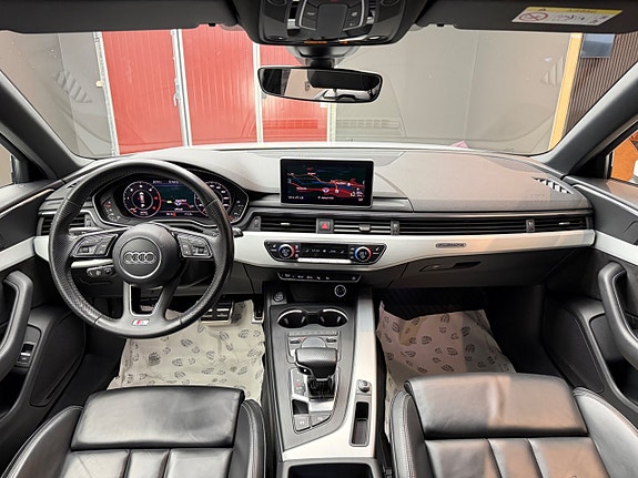 Audi A4 8 of 30