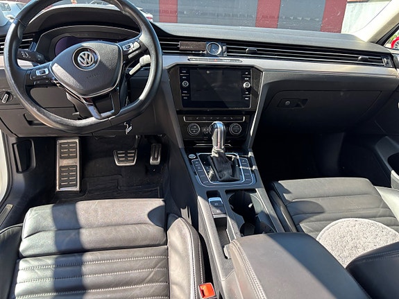 Volkswagen Passat Alltrack 10 of 10