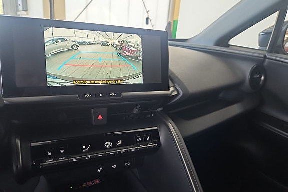 Toyota C-HR 17 of 18