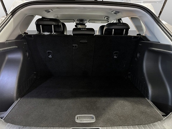 Hyundai Kona 16 of 16