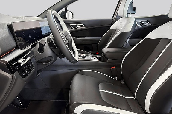 Kia Sportage 8 of 17