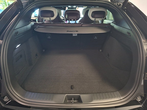 Mazda CX-6e 8 of 8