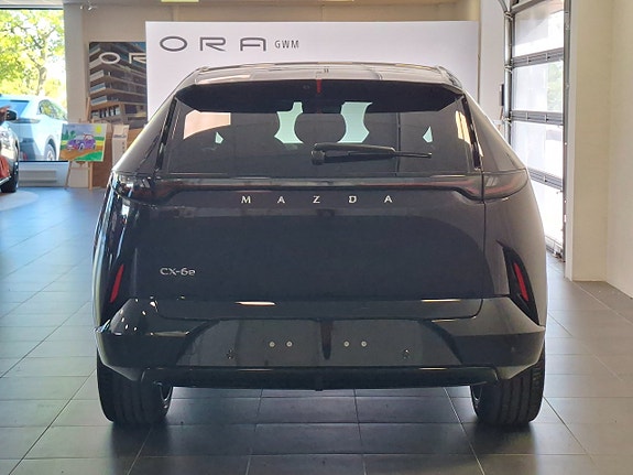 Mazda CX-6e 4 of 8