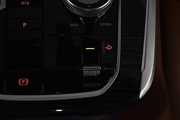 BMW X7 24 of 30