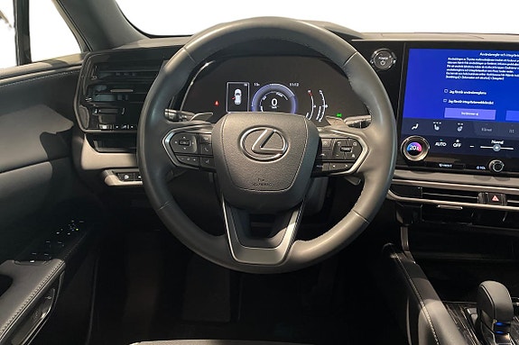 Lexus RX350h 9 of 26