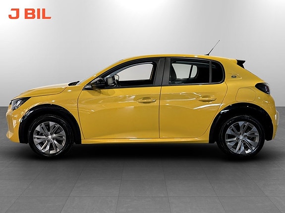 Peugeot e-208 13 of 15