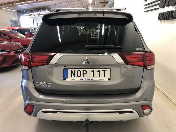 Mitsubishi Outlander 4 of 9