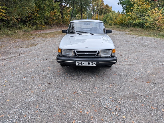 Saab 900 9 of 14