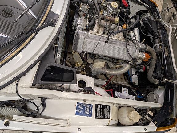 Saab 900 10 of 14