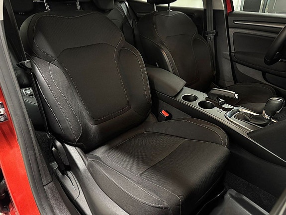 Renault Megane 18 of 22