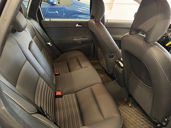 Volvo V50 17 of 23
