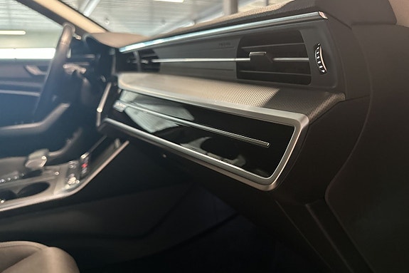 Audi A6 17 of 22