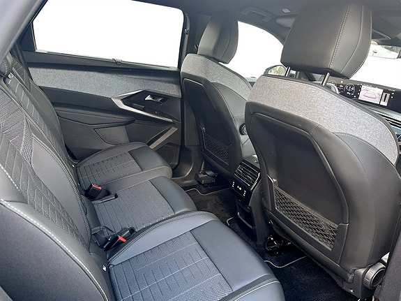 Peugeot 5008 12 of 15