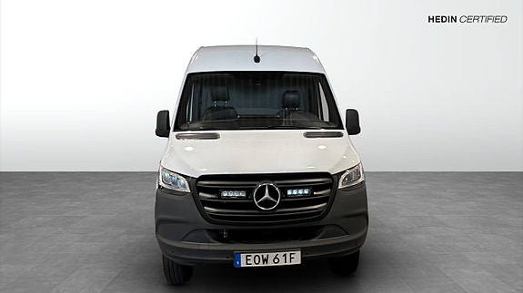Mercedes-Benz Sprinter 319 8 of 12