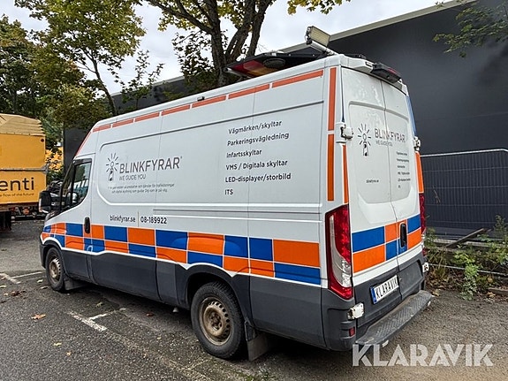 Skåpbil Iveco Daily 35-140 Hi-Matic 3 of 6