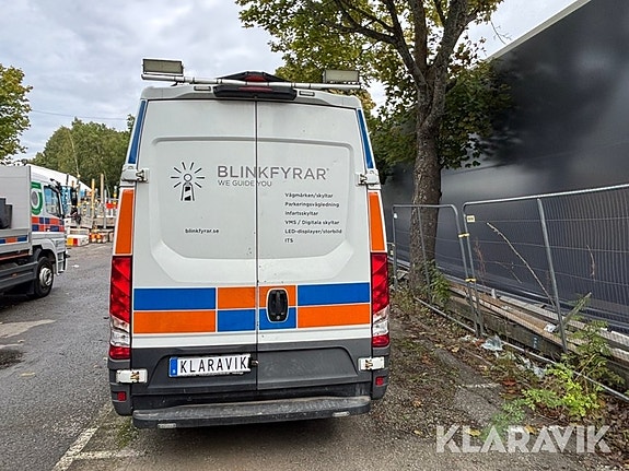 Skåpbil Iveco Daily 35-140 Hi-Matic 4 of 6