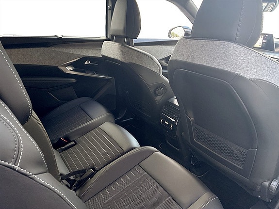 Peugeot 5008 12 of 15