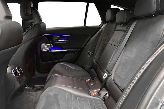 Mercedes-Benz C300 d 10 of 18