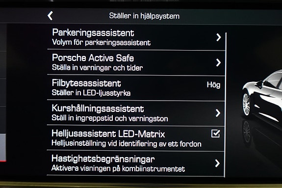 Porsche Panamera 4 21 of 30