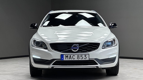Volvo V60 Cross Country 20 of 20