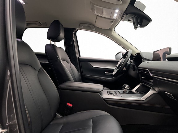 Mazda CX-60 11 of 30