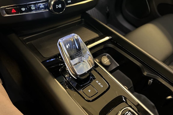 Volvo XC60 21 of 24