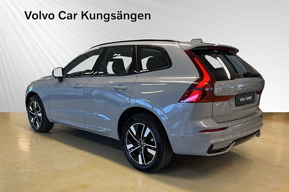 Volvo XC60 4 of 24