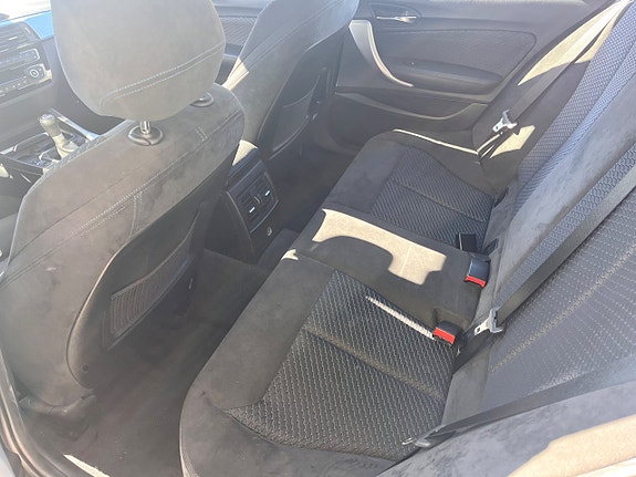 BMW 118d 3 of 14