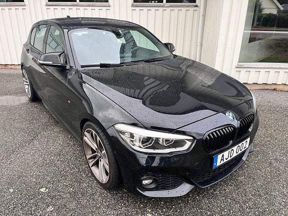 BMW 118d 7 of 14