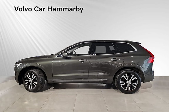 Volvo XC60 2 of 12