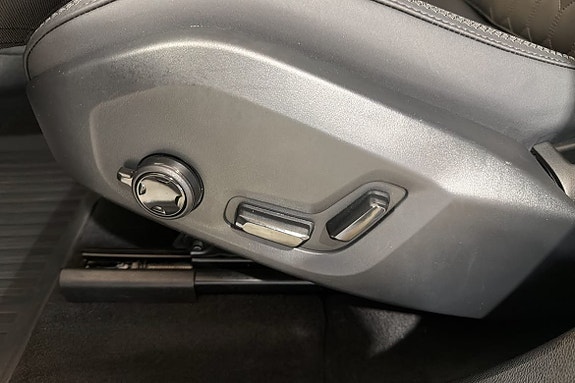 Volvo XC60 24 of 26