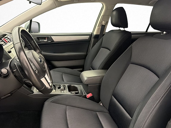 Subaru Outback 12 of 29