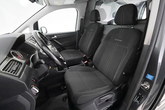 Volkswagen Caddy Alltrack 10 of 27