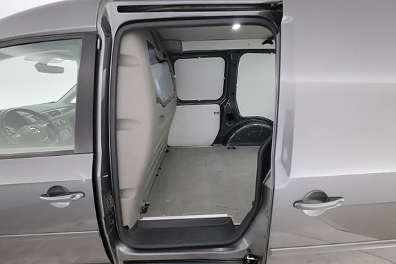 Volkswagen Caddy Alltrack 15 of 27